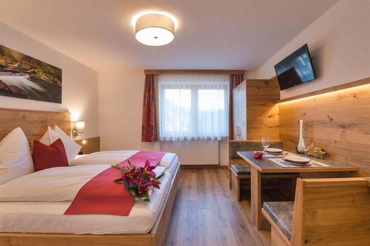 Alpenrose Appartements Burger Evelin Sankt Anton am Arlberg Ngoại thất bức ảnh